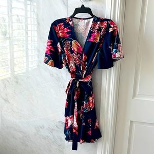 Fun island wrap dress!